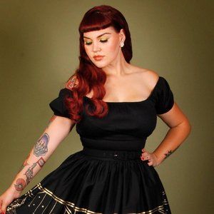 Pinup Girl Vintage Pinup Peasant Top
